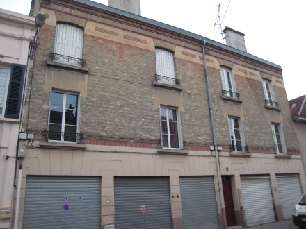 Location Appartement 1 pièce Reims (51100) - 2 rue de Bourgogne (rez-de-chaussée gauche)