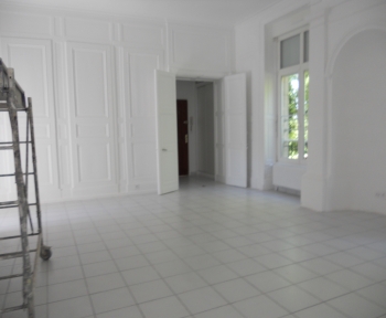 Location Appartement avec terrasse 4 pièces Fagnières (51510) - 5 rue Général Leclerc